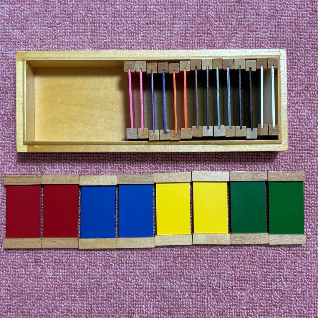 モンテッソーリ 感覚教具まとめ売り　雑音筒　触覚板1&2 色板第二&第三の箱