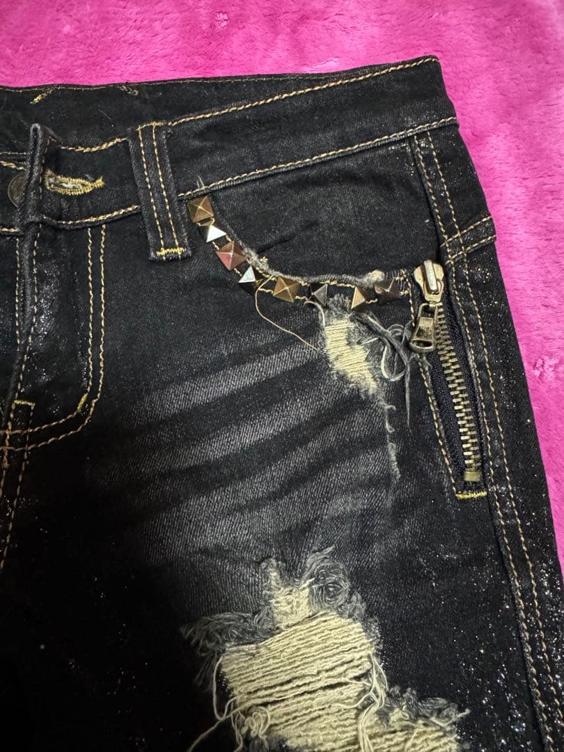 d.i.a. ダメージ加工 スタッズ付き　ラメ　スキニーデニム