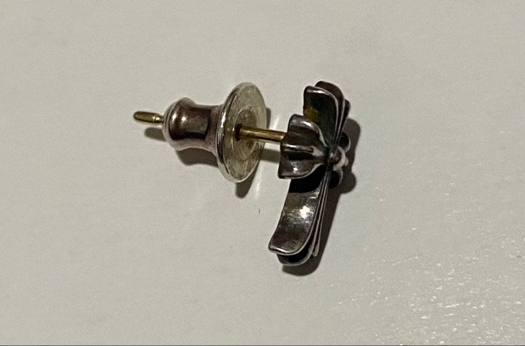 最終値下げ　希少　クロムハーツ スタッドピアス STUD CH CROSS