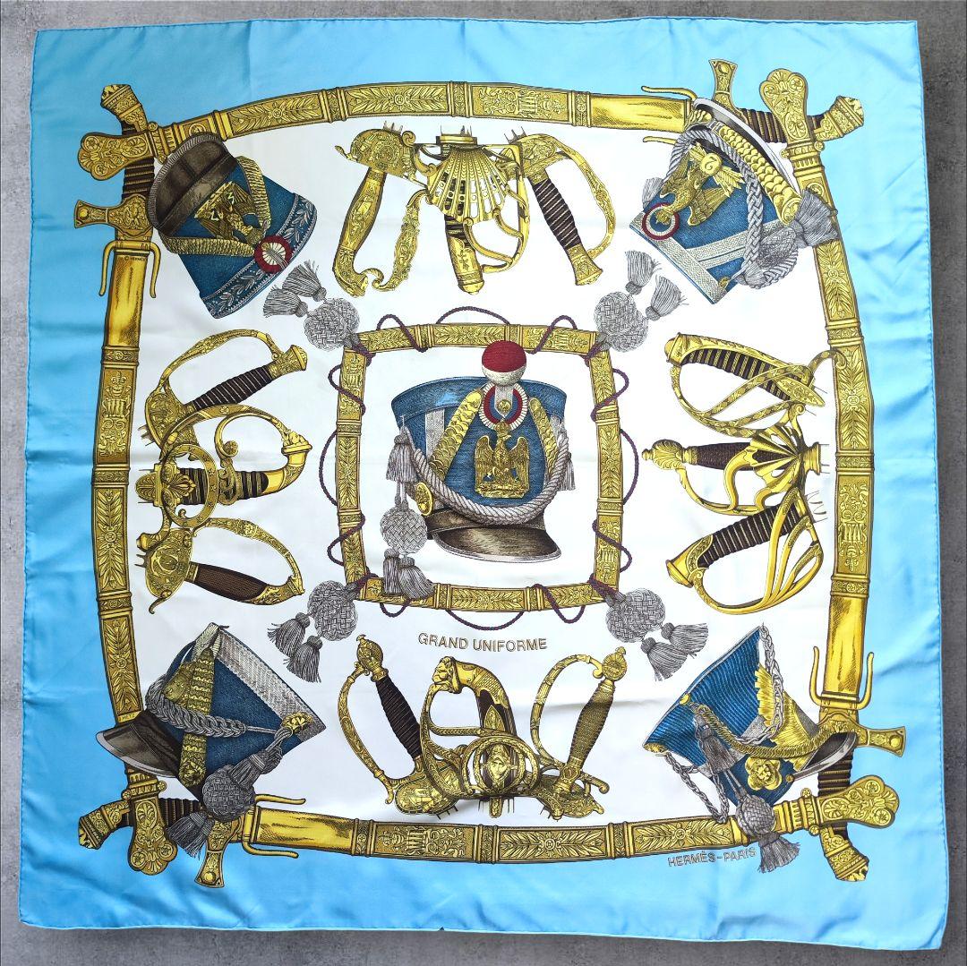 【未使用級】エルメス カレ90 GRAND UNIFORME 壮大な制服 ブルー