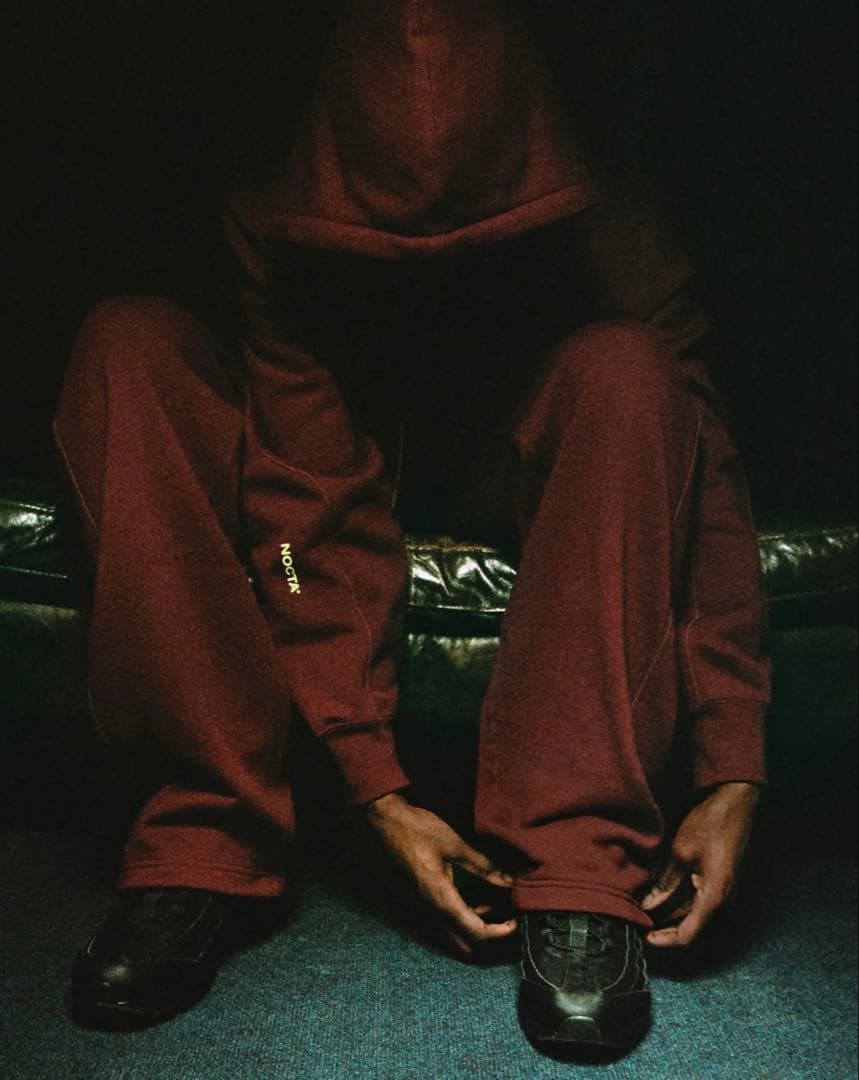 海外限定色⭐︎ナイキx NOCTAフリースCSパーカーMサイズタグ付未開封新品