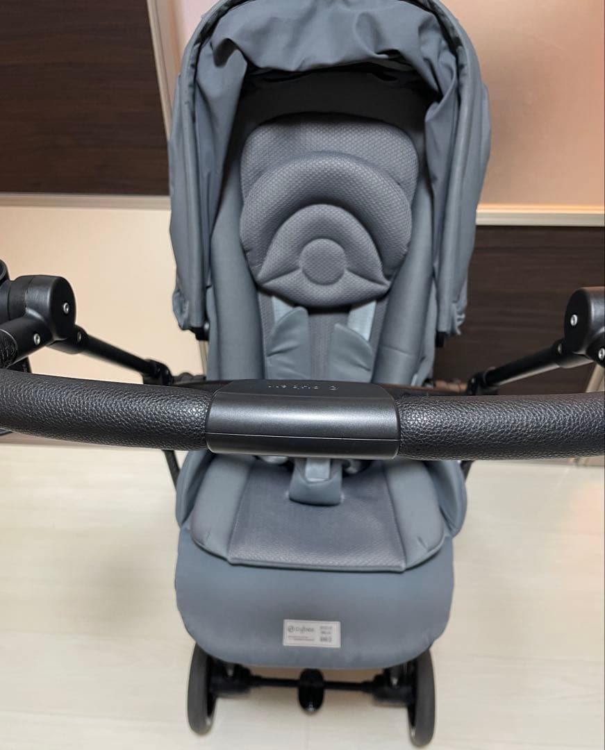 美品 人気モデル cybex サイベックス メリオカーボン モニュメントグレー