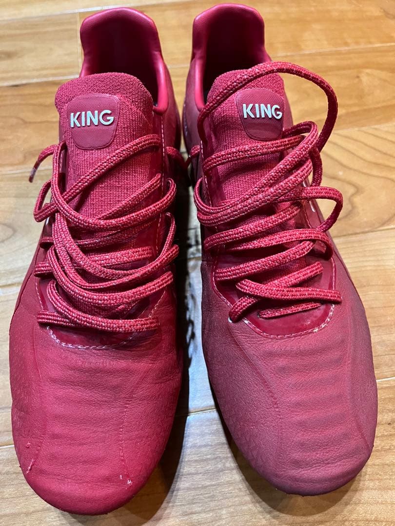 PUMA KING プラチナム 911 レーザータッチ FG/AG 26cm 赤