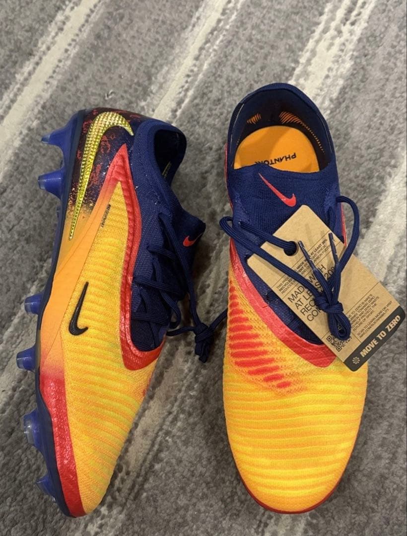 新品　限定　大特価　ナイキ　ファントム 6 LOW エリート FG 26cm