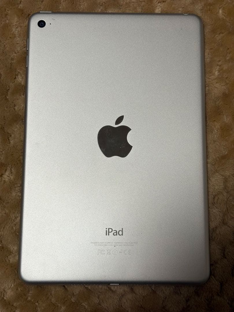 iPad mini 4 128GB ケース付き 最終値下げ