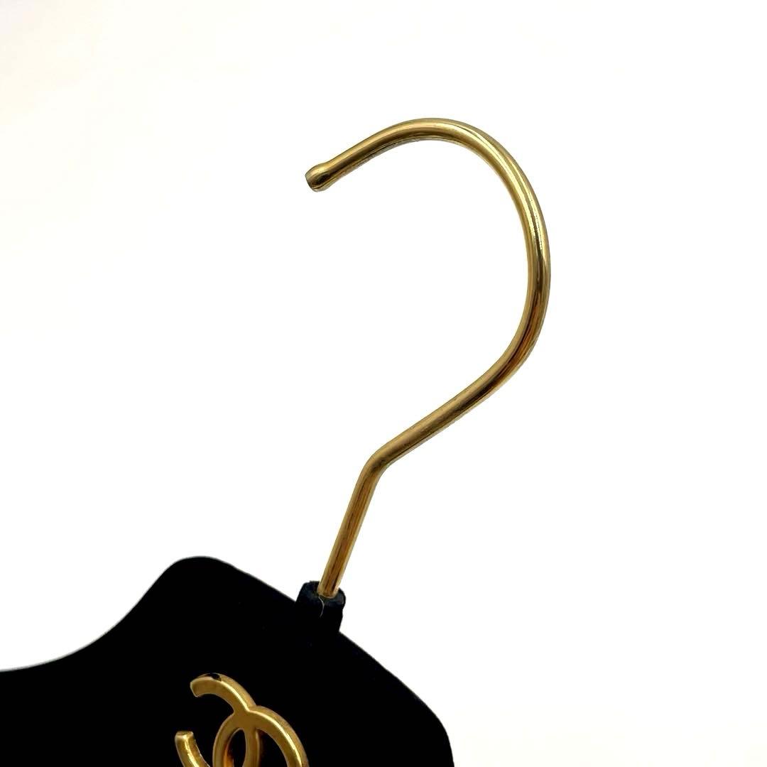 シャネル CHANEL ココマーク　ベロアハンガー 8点セット