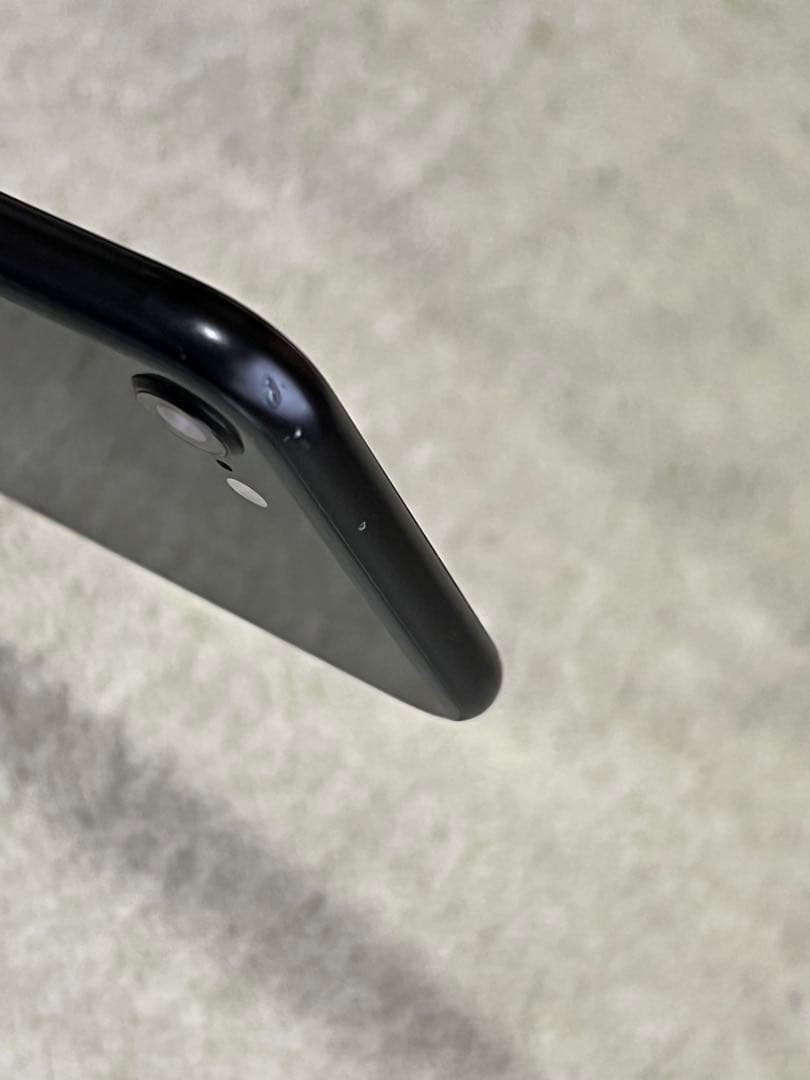 iPhone SE 第2世代 128GB ブラック SIMフリー