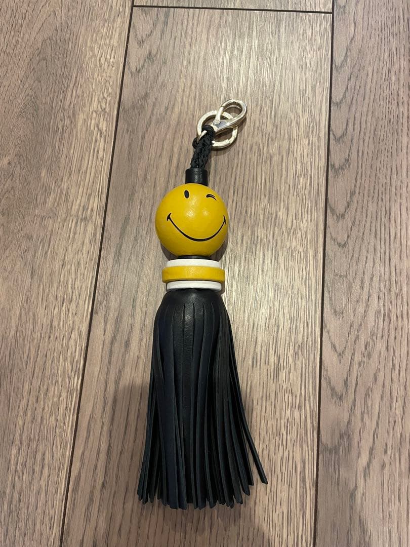 アニヤ ハインドマーチ　バッグチャーム　黒