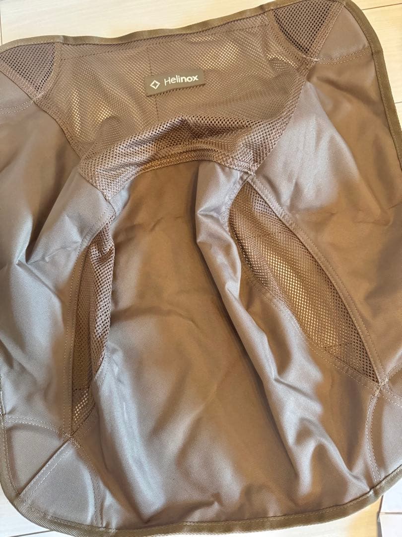 美品　Helinox ヘリノックス　チェアワン　1822221 CTN/B 2脚