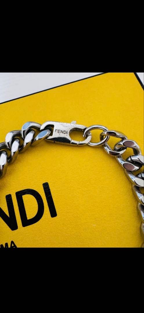 FENDI　フェンディ　バゲット　ブレスレット　シルバー　Lサイズ