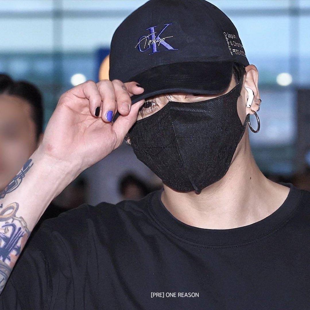 カルバンクライン　  原宿店限定　キャップ　ジョングク着用