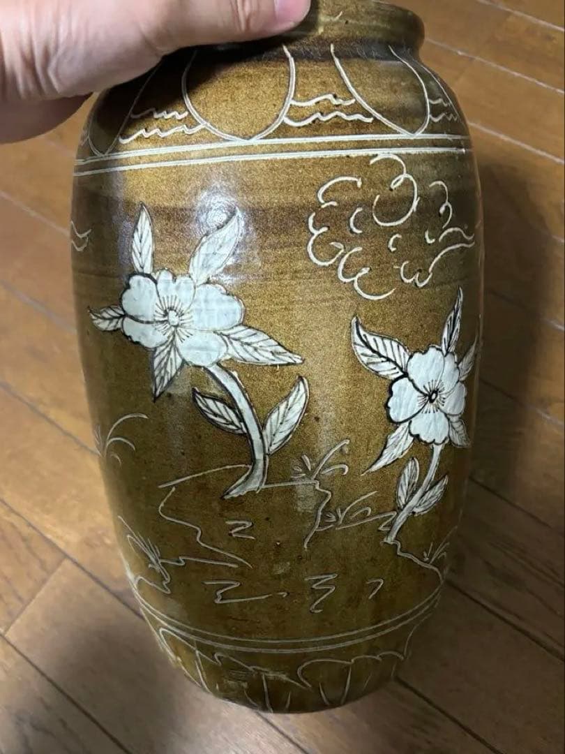 中国古美術品　遼金時代　黄釉　花鳥古文字大罐　壺