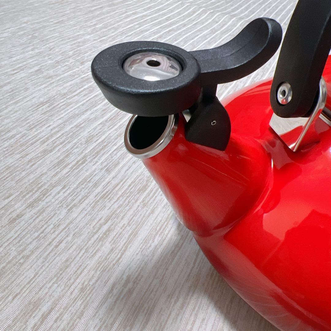 ル・クルーゼ　LE CREUSET ケトル　やかん　ガス火　IH 1.5L 赤