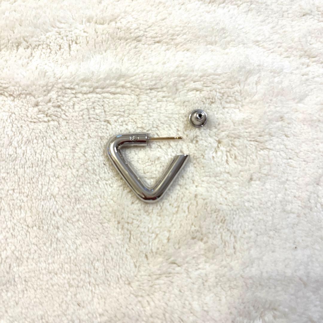 【シャロット】CAREERING TRIANGLE 701 SV 片耳用