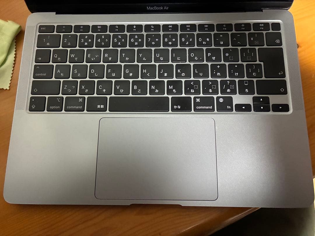 ろろApple MacBook Air M1 8GB/256GB