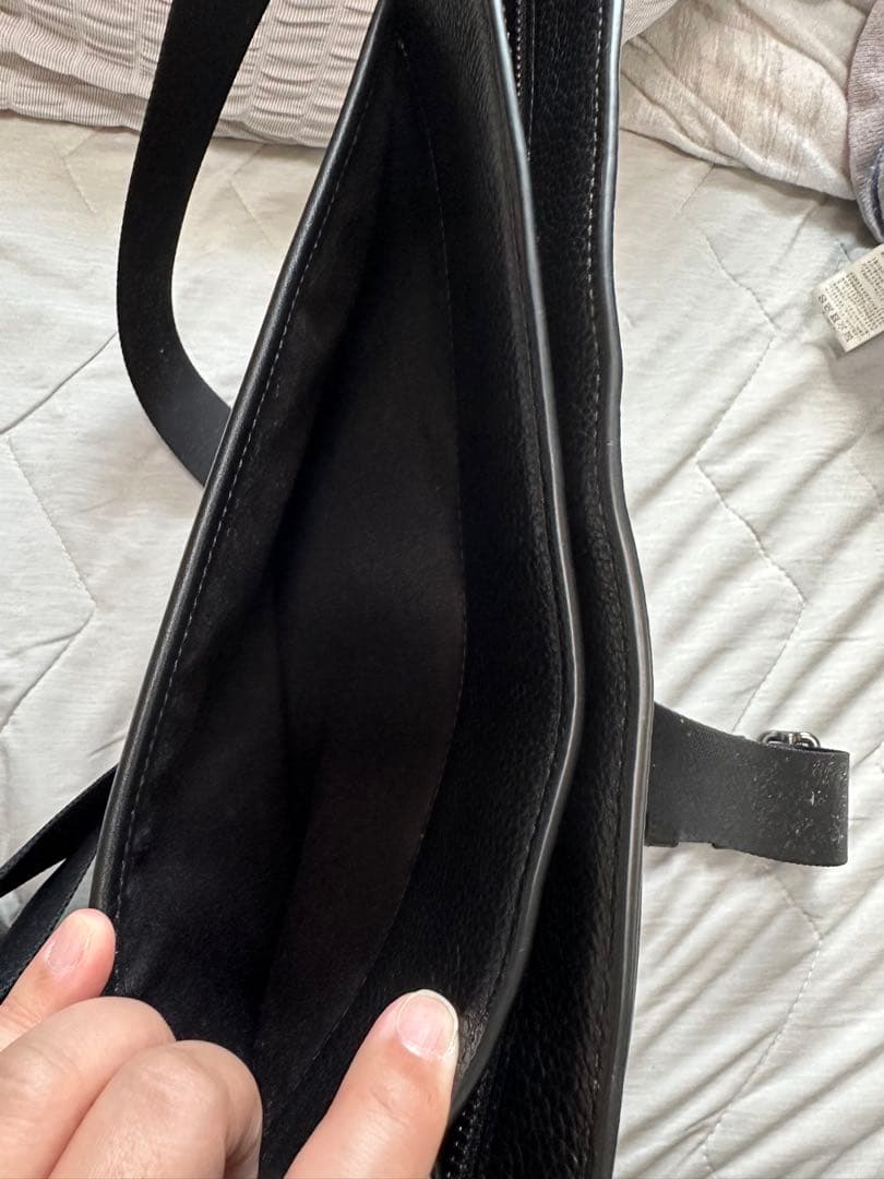 Coach ブラック レザー メッセンジャーバッグ