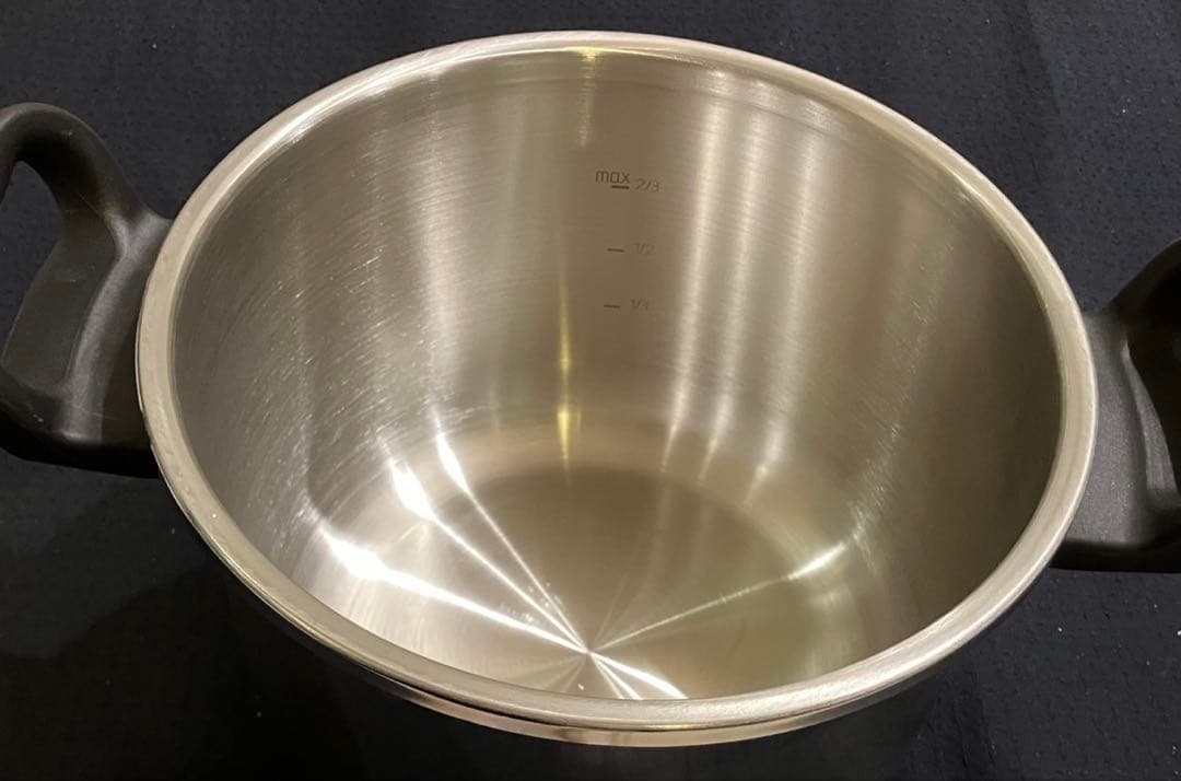 ティファール　Ｔ-falクリプソオアシス6L圧力鍋