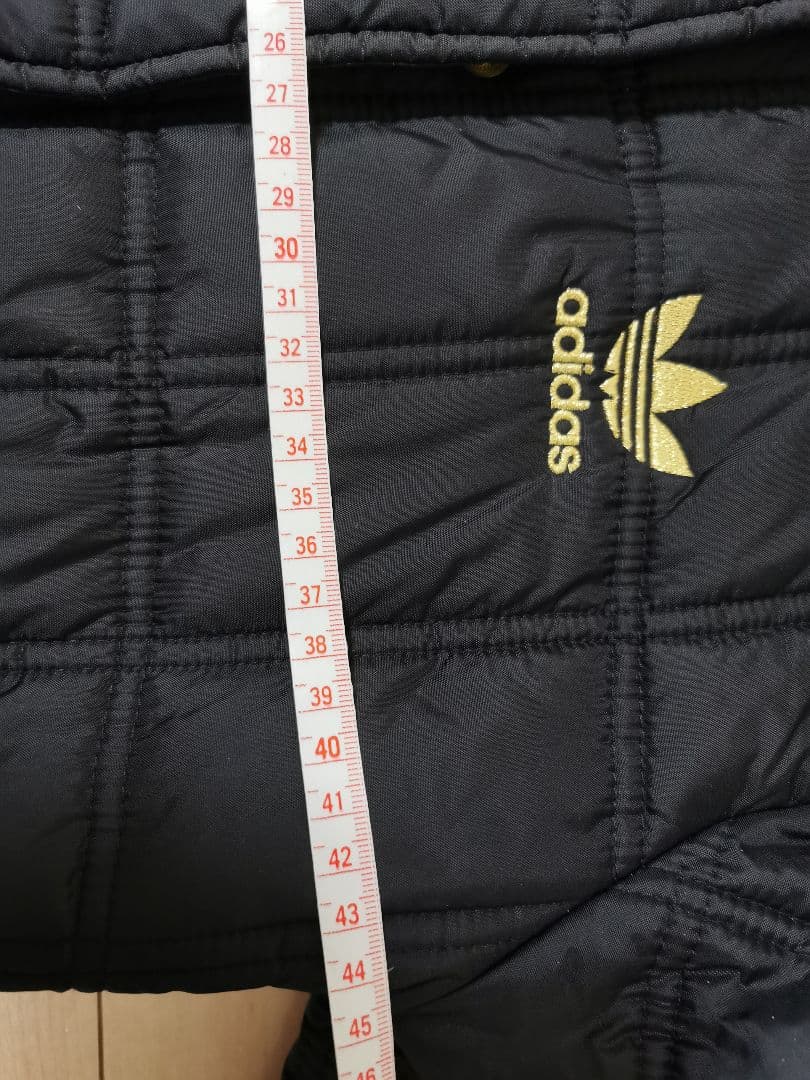 ベンチコート　アディダス　Lサイズ（小さめです）