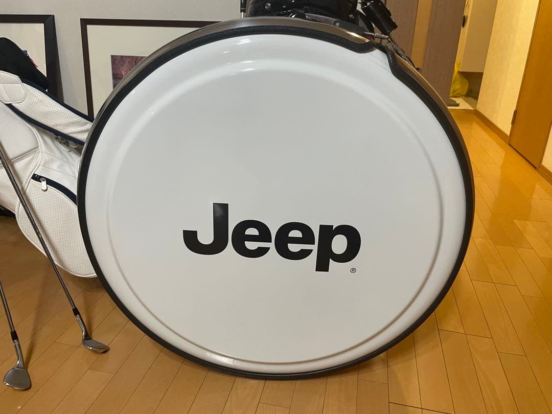 Jeep ラングラー背面タイヤハードカバー
