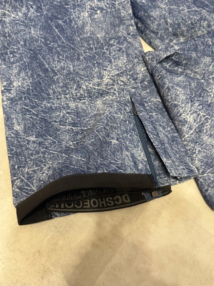 新品未使用レディーススノーボードウェア上下7点セット DC phenix FRK