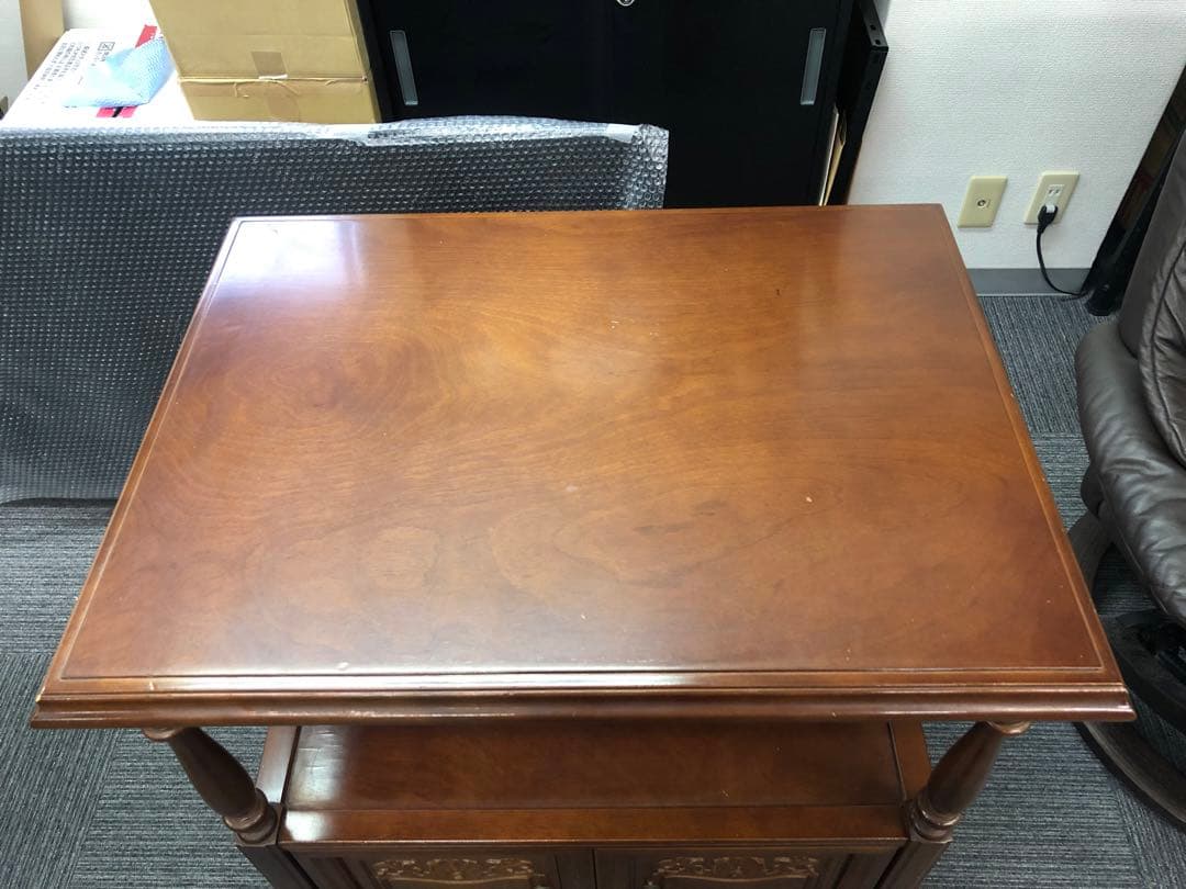 【SALE】クラシック 木製 サイドテーブル