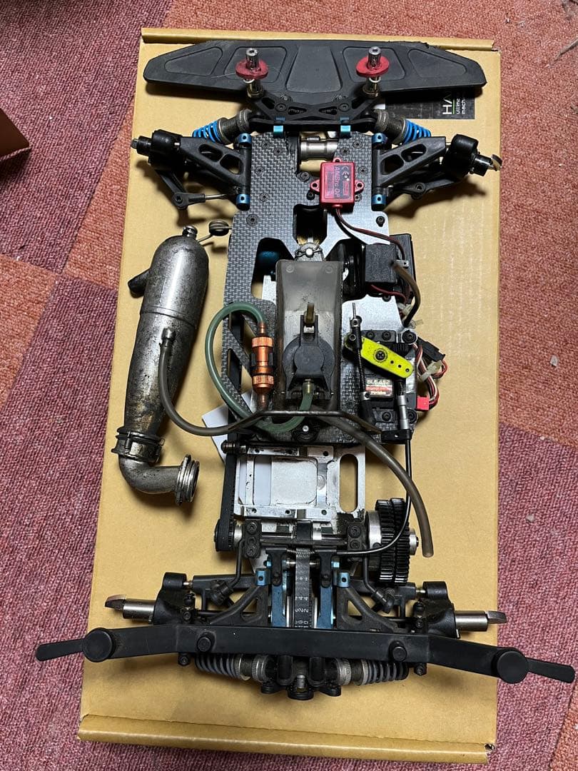 Shepherd VELOX V8 中古シャーシ　その他パーツたくさん