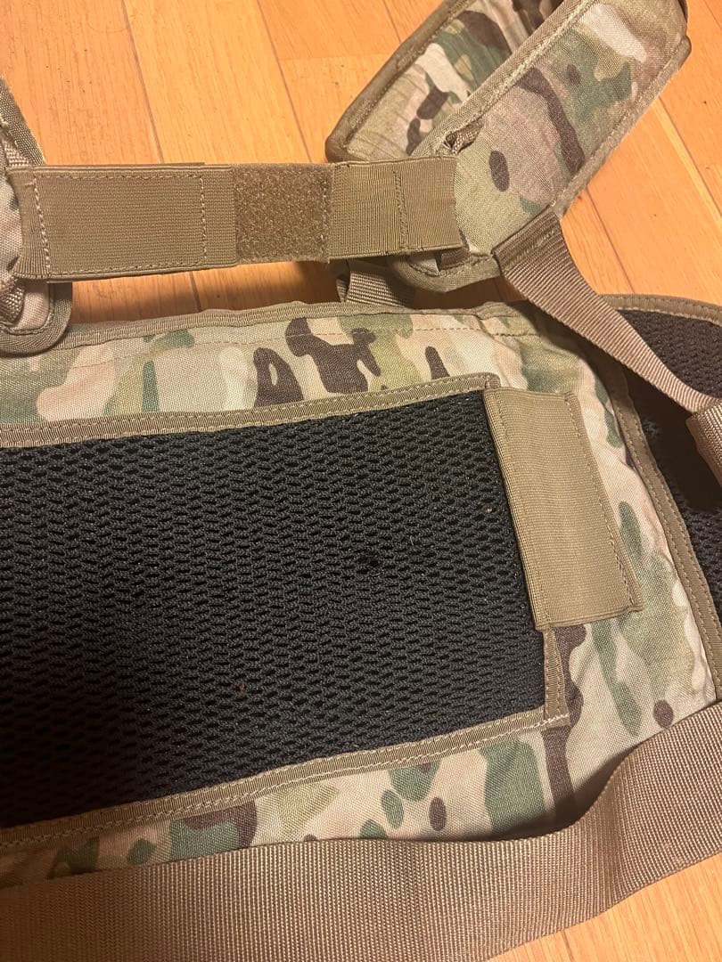 タスマニアンタイガーマルチカモ チェストリグ サバゲー