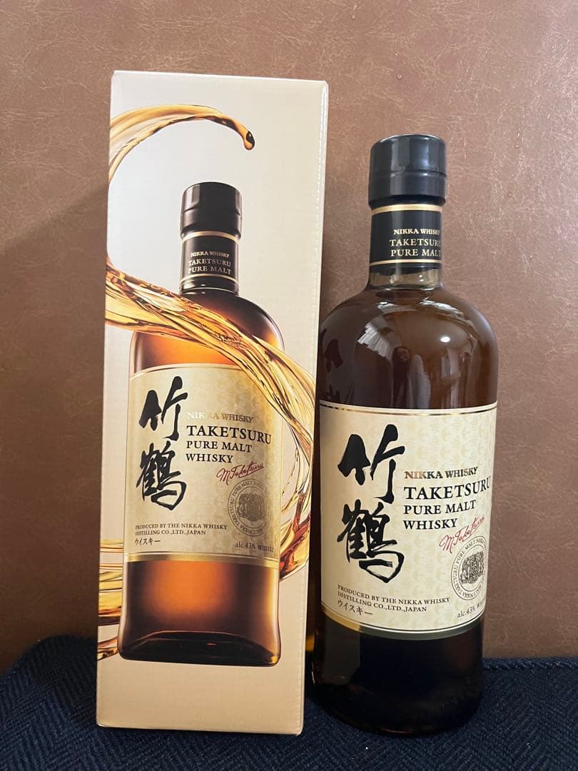 NIKKA 竹鶴ピュアモルト　700ml WHISKY