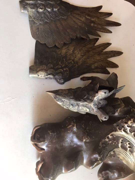 古銅製，岩上に鷹置物，古美術品，高50cm，重4400克