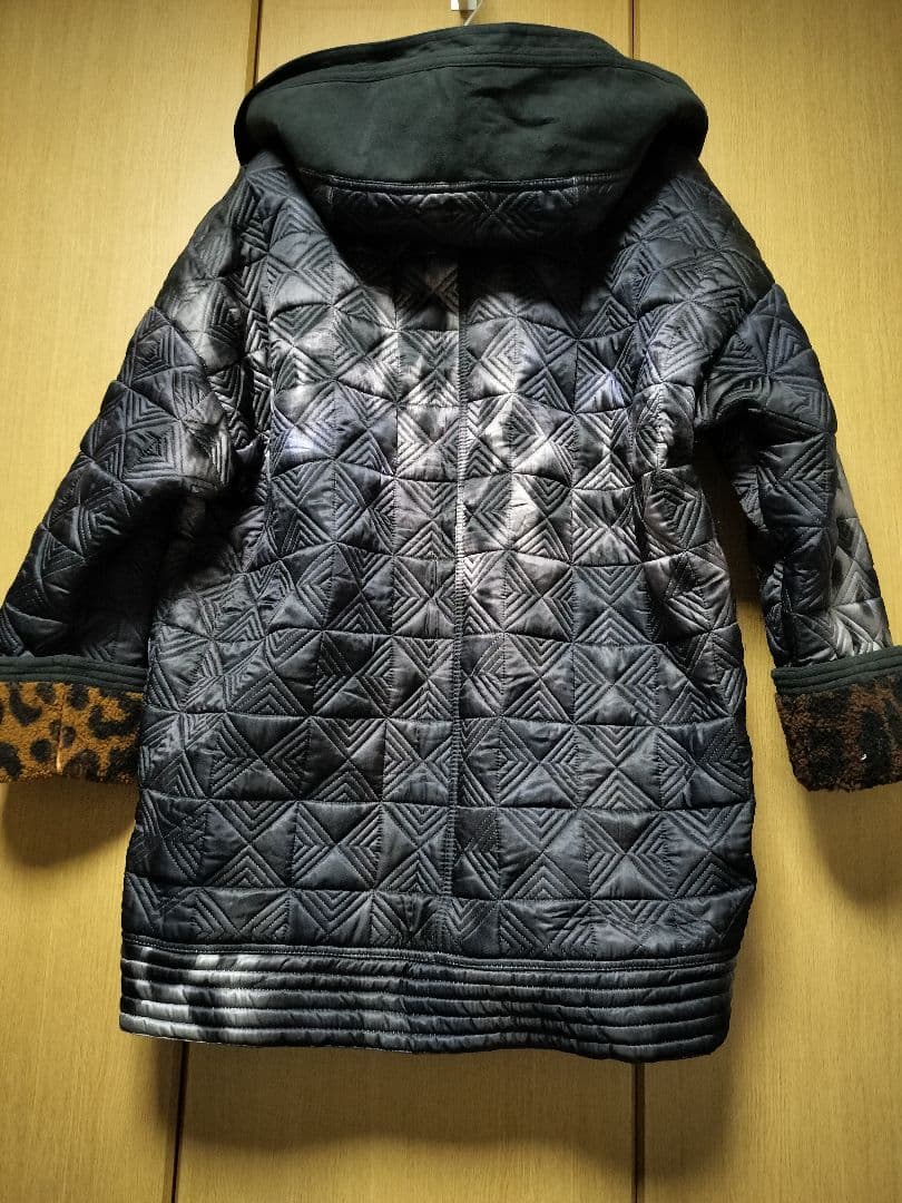 希少ヴィンテージGIANNI VERSACE ヴェルサーチフードコート