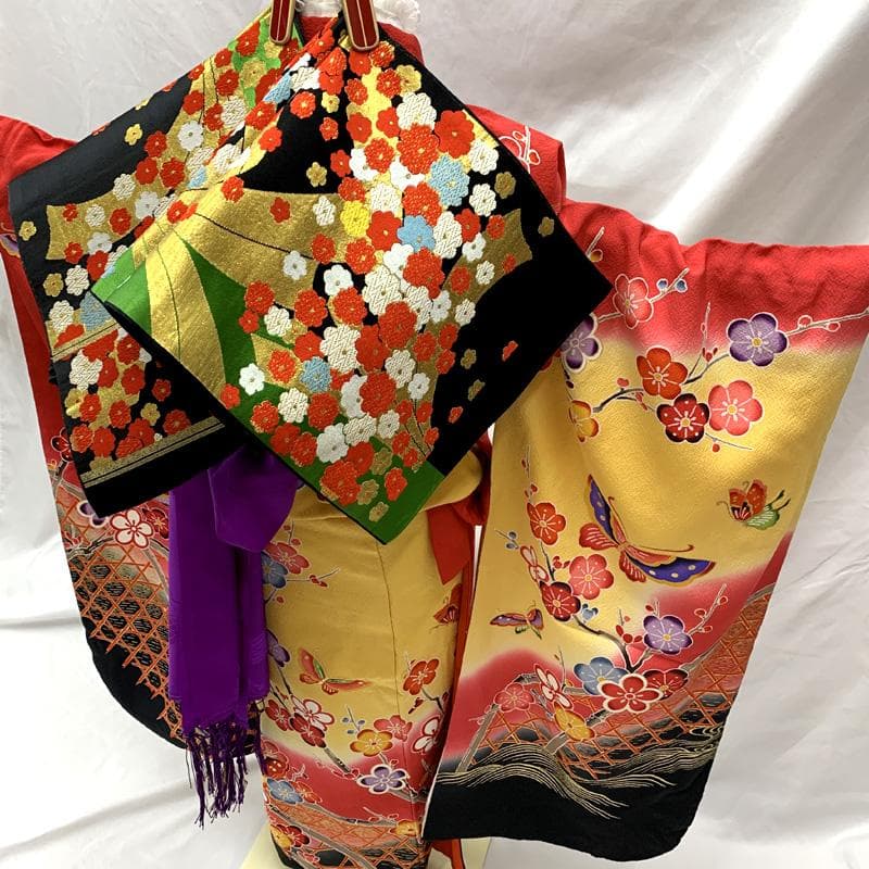 511ag15□七五三 七歳 女児 着物&袋帯 金彩 蝶 枝梅□状態良好