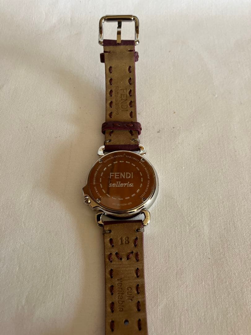 FENDI アナログ時計 パープルレザー