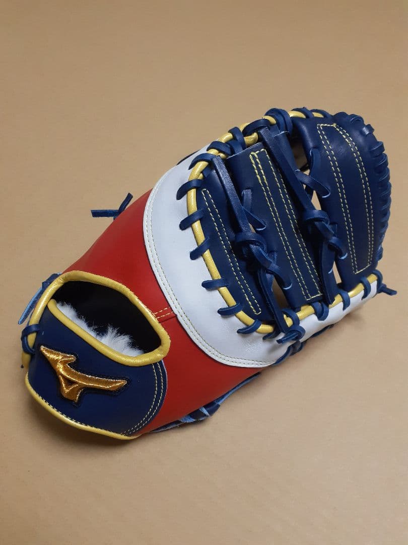 限定品ミズノプロ、一般軟式用ファーストミット新品