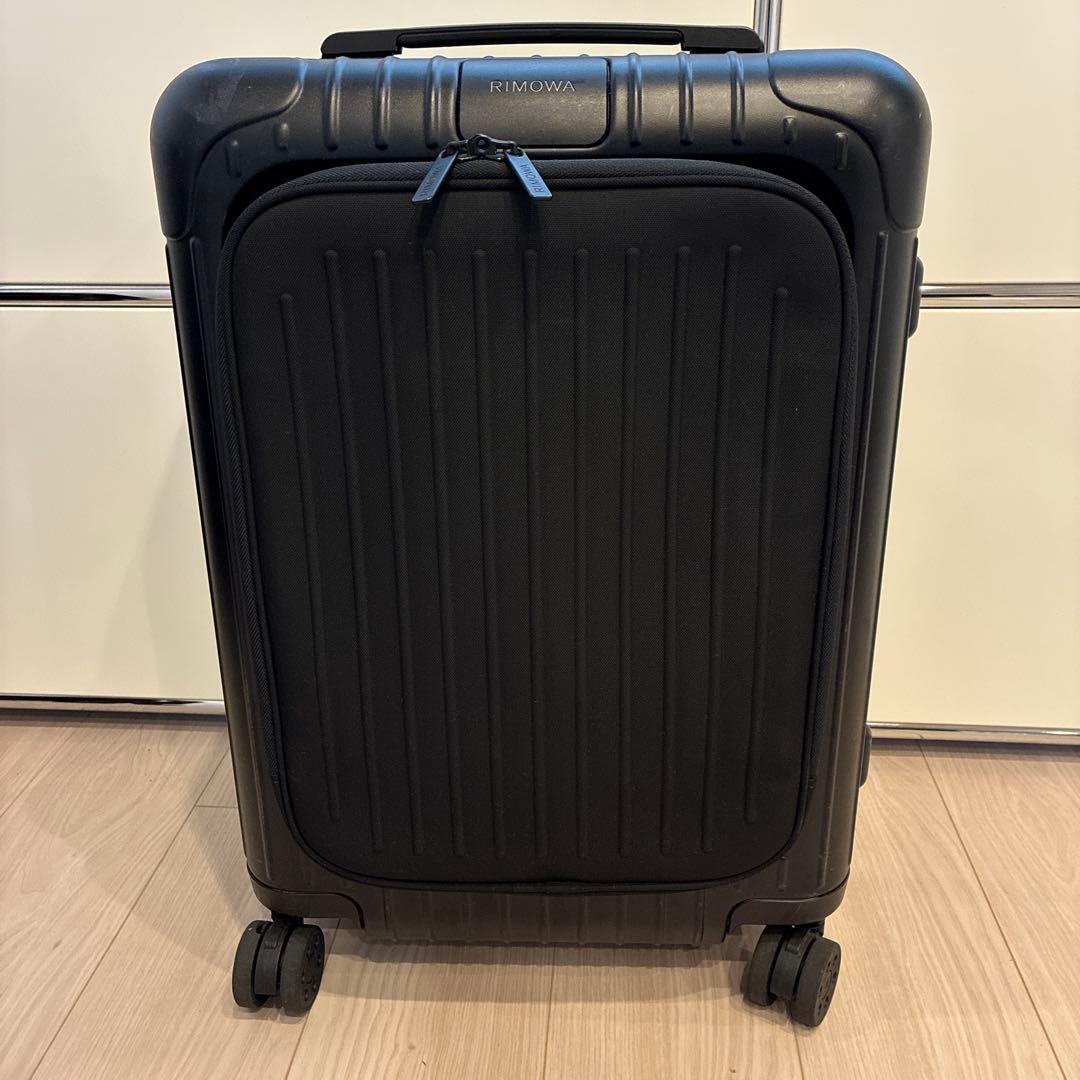 RIMOWA エッセンシャルスリーブ essential sleeveブラック