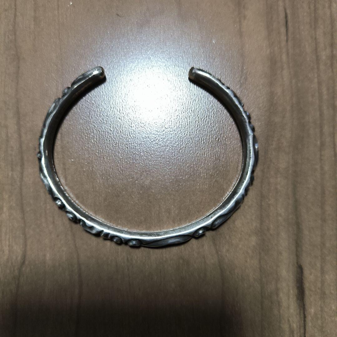 Chrome Hearts スクロールバングル