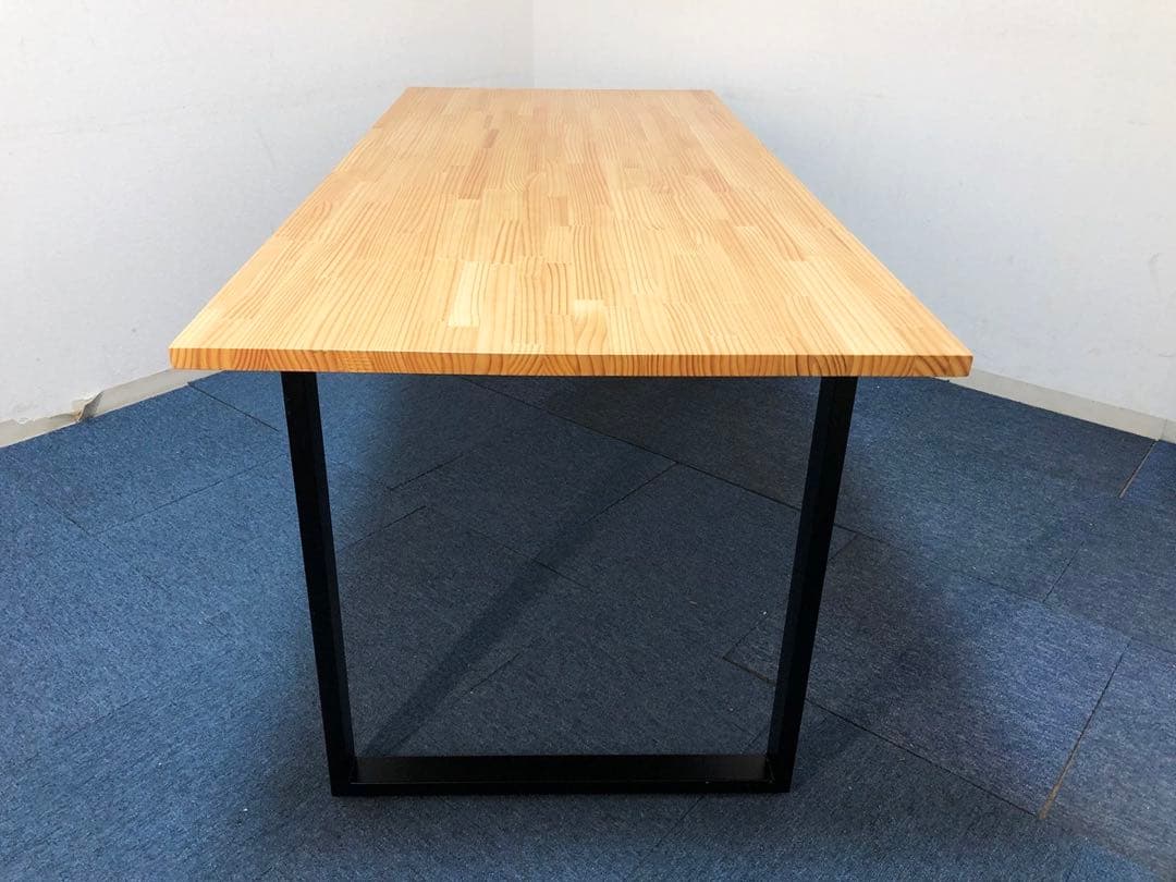 北欧カントリー風ダイニングテーブル 天然木パイン集成材 アイアン脚部仕様