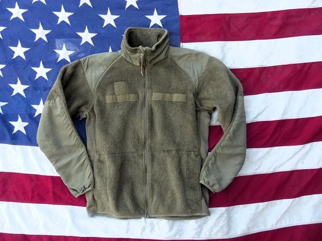 米軍実物　ポーラテックフリースジャケット　XS-R　コヨーテ　GEN3　136