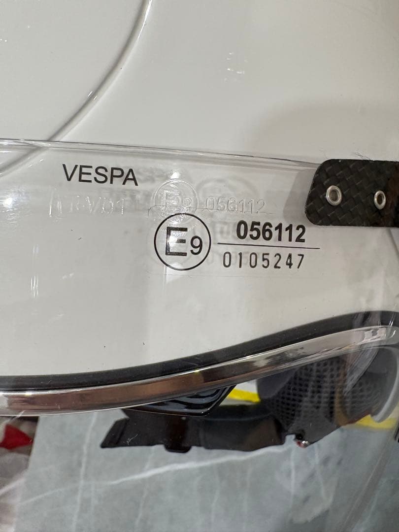 専用Vespa VJ 純正ヘルメットモンテビアンコ（白）XL