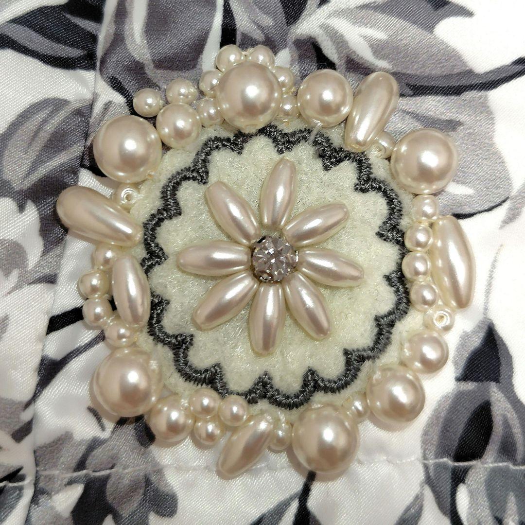 ◆美品◆　スーパービューティー　花柄　ダウンベスト　襟元レース　42