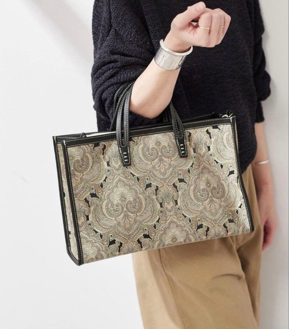 値下げしました★A VACATION★バッグ★送料無料