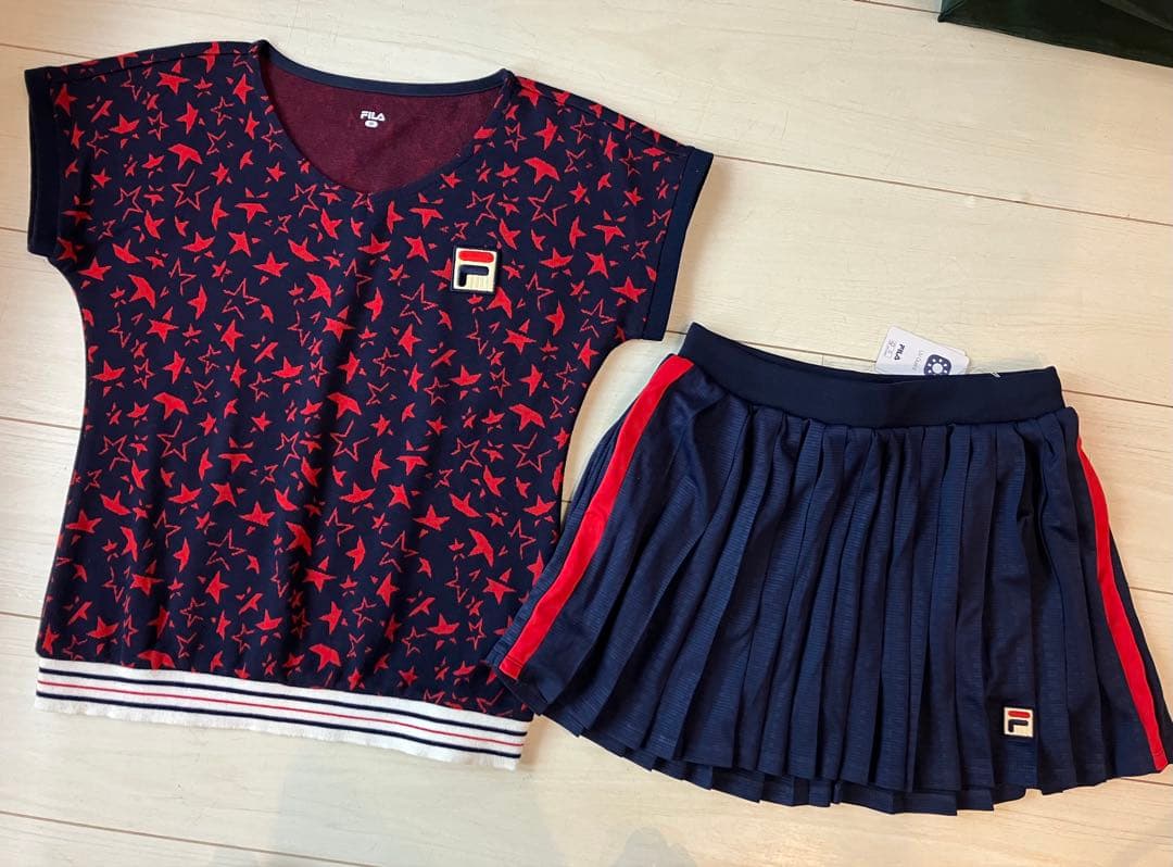 FILAフィラ＊星柄 ゲームシャツとプリーツスコートセット