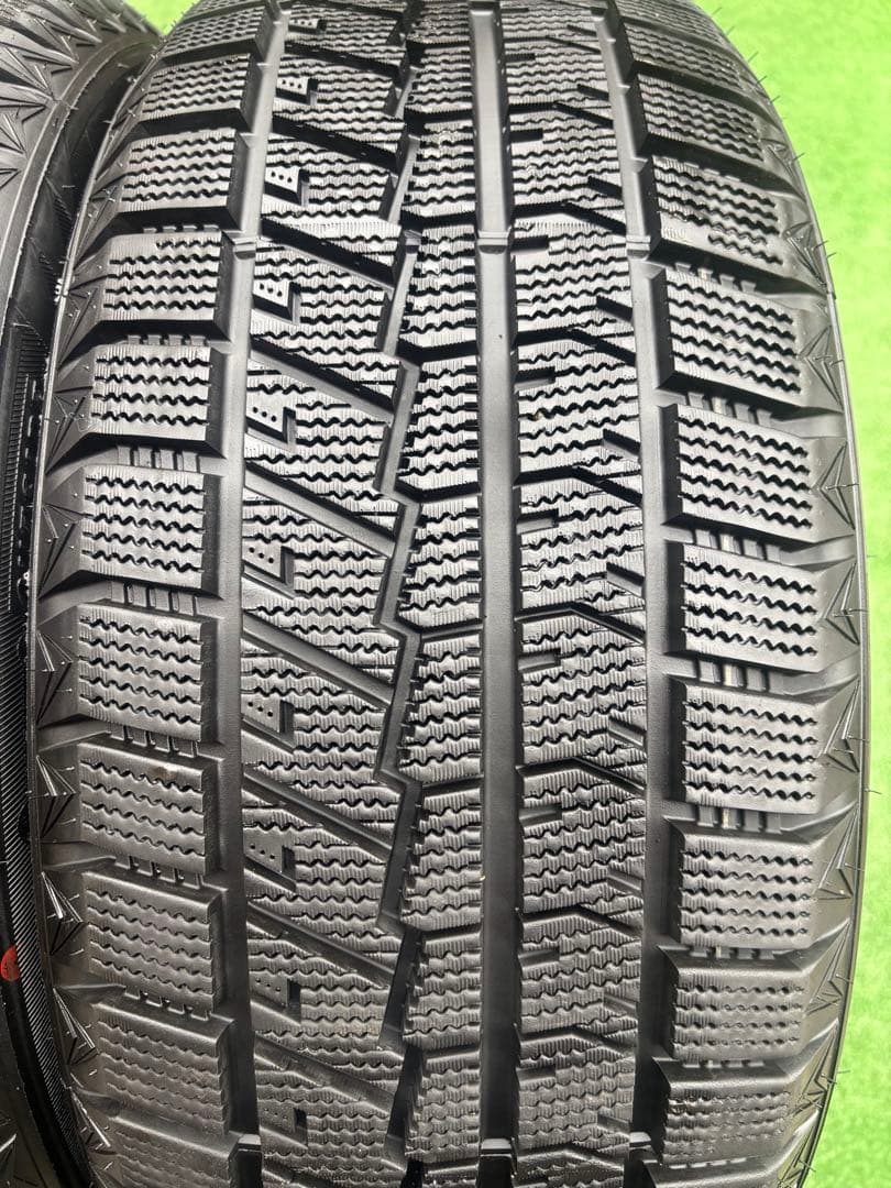 MAXTREX TREK M7 225/50R17 2024年製深山スタッドレス