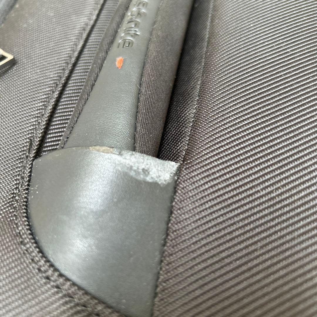 Samsonite 黒 キャリーケース　機内持ち込み可能