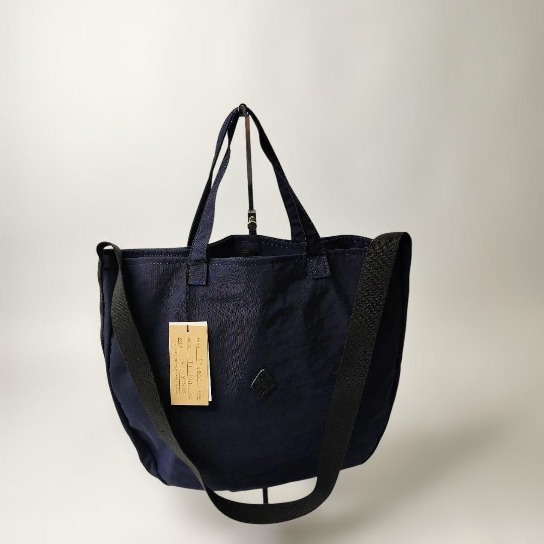 ※新品未使用タグ付き※CLEDRANラウンドトートバッグ