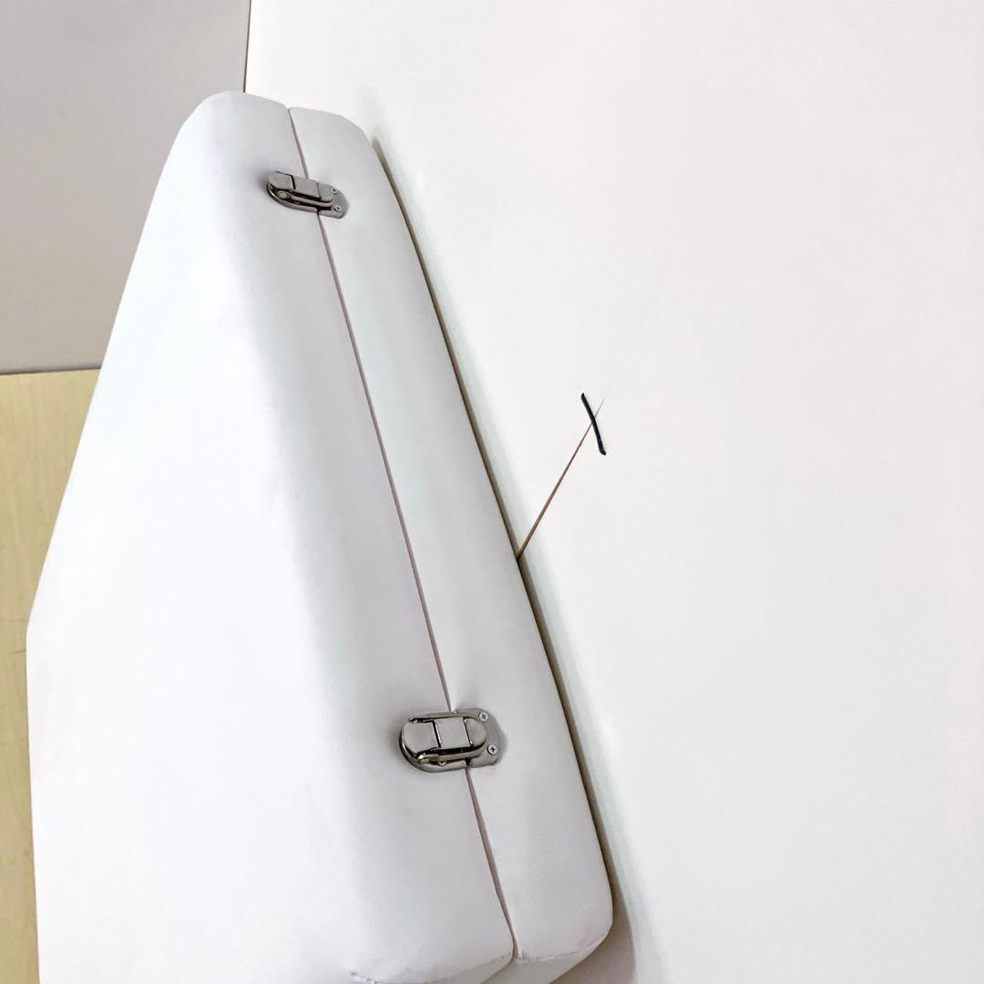 折りたたみ　エステベッド　マッサージベッド　簡易ベッド　カラーホワイト