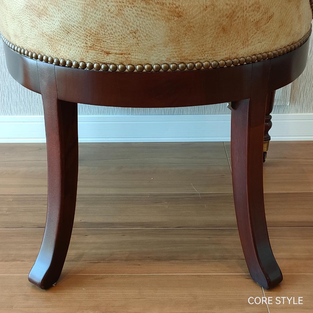 希少　ヒッコリーチェア　キャスター付き　クラシック家具　太鼓鋲②