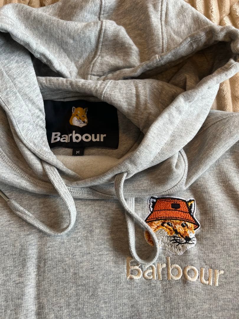 メゾンキツネ✖︎Barbour 裏起毛パーカー