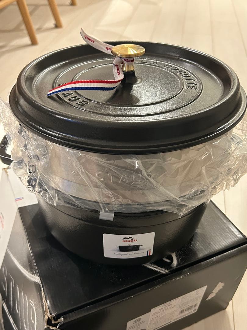 新品)STAUB 26cm 黒 スチーマーセット ピコココットラウンド