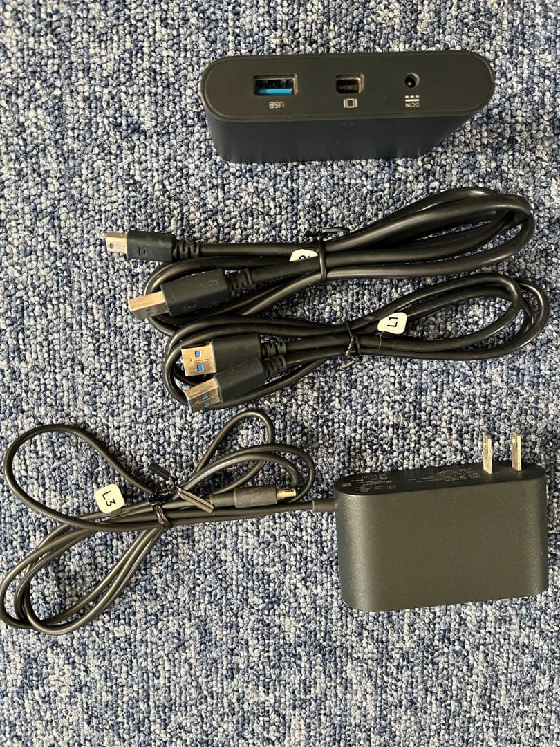 VIVE Pro VRヘッドセット＋ベースステーション＋コントローラーセット