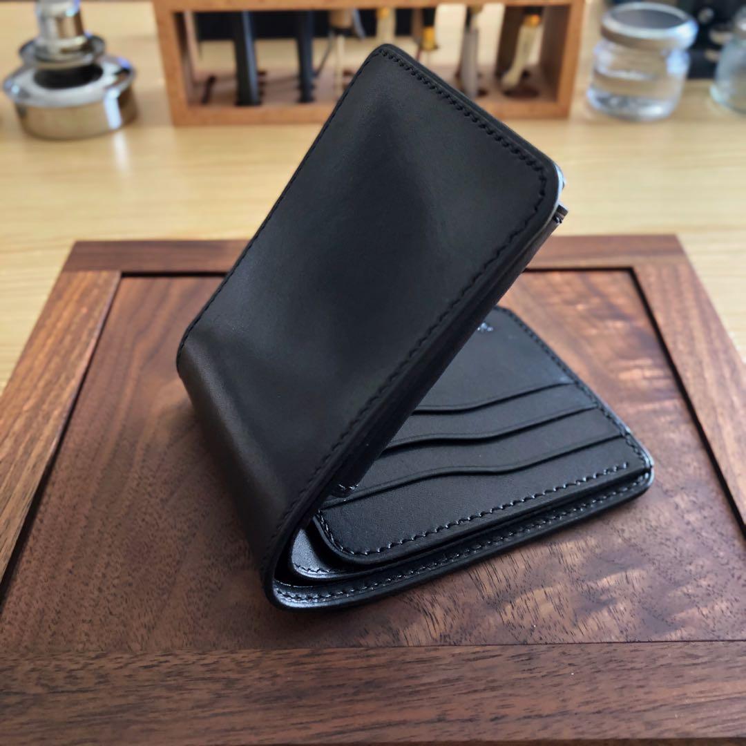 栃木ワイルドサドルブラック 二つ折り財布 総手縫い